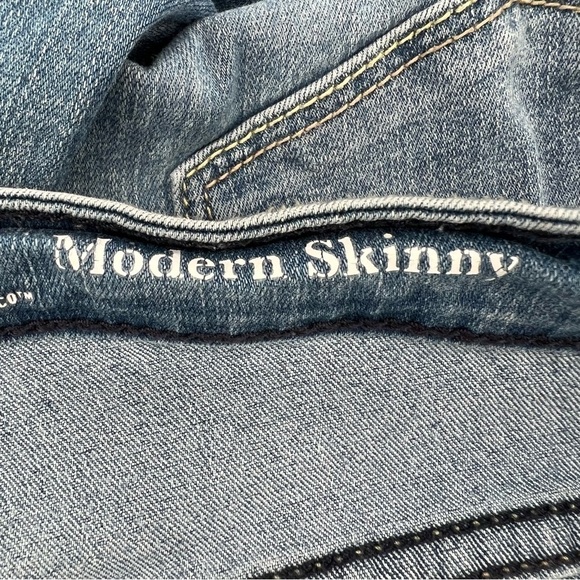 Levi Strauss Modern Skinny Jeans Size 10 Short Women’s - Picture 6 of 7